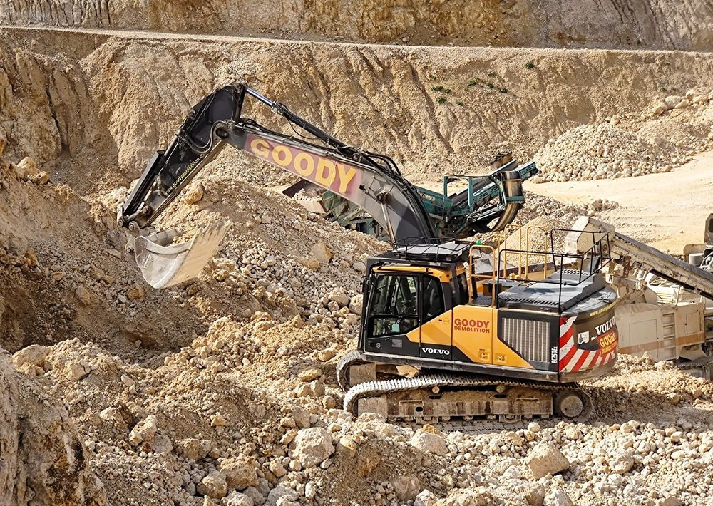 Volvo EC 250 EL - Pásové rýpadlo: obrázek 1 Volvo EC 250 EL - Pásové rýpadlo: obrázek 1