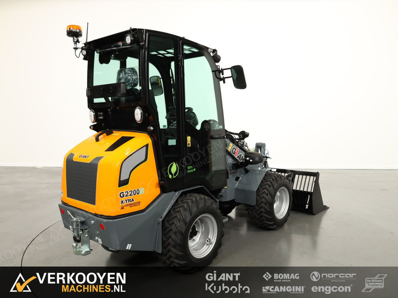 Giant G2200E X-tra (Cabine) - Kolový nakladač: obrázek 5 Giant G2200E X-tra (Cabine) - Kolový nakladač: obrázek 5