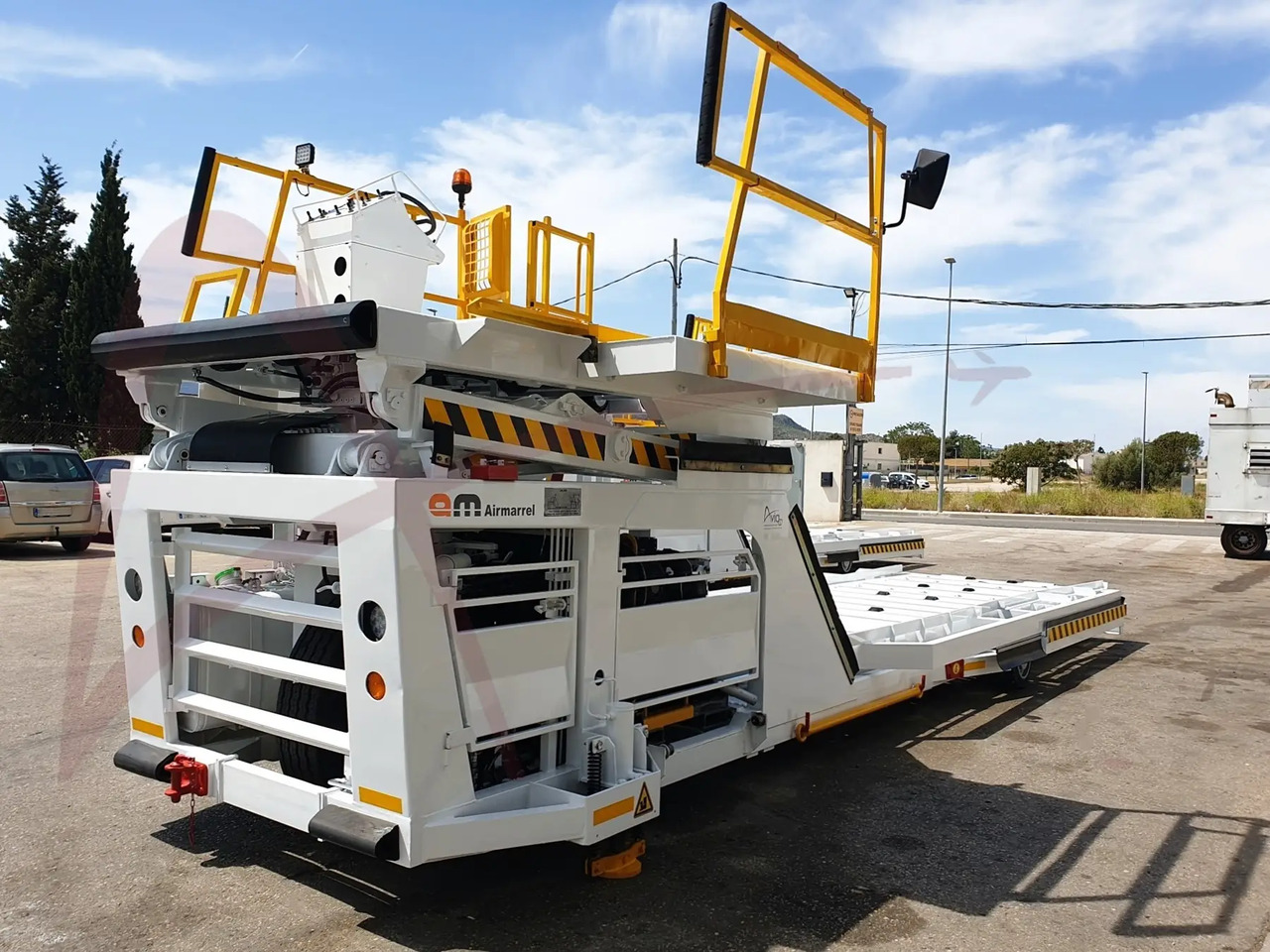 AIR MARREL LAM3500 - Nakladač kontejnerů/ Palet: obrázek 3 AIR MARREL LAM3500 - Nakladač kontejnerů/ Palet: obrázek 3