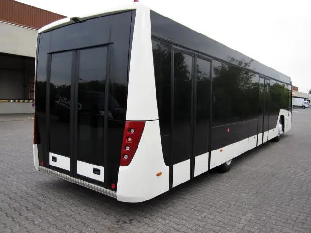 CONTRAC COBUS 2500 - Letištní autobus: obrázek 3 CONTRAC COBUS 2500 - Letištní autobus: obrázek 3