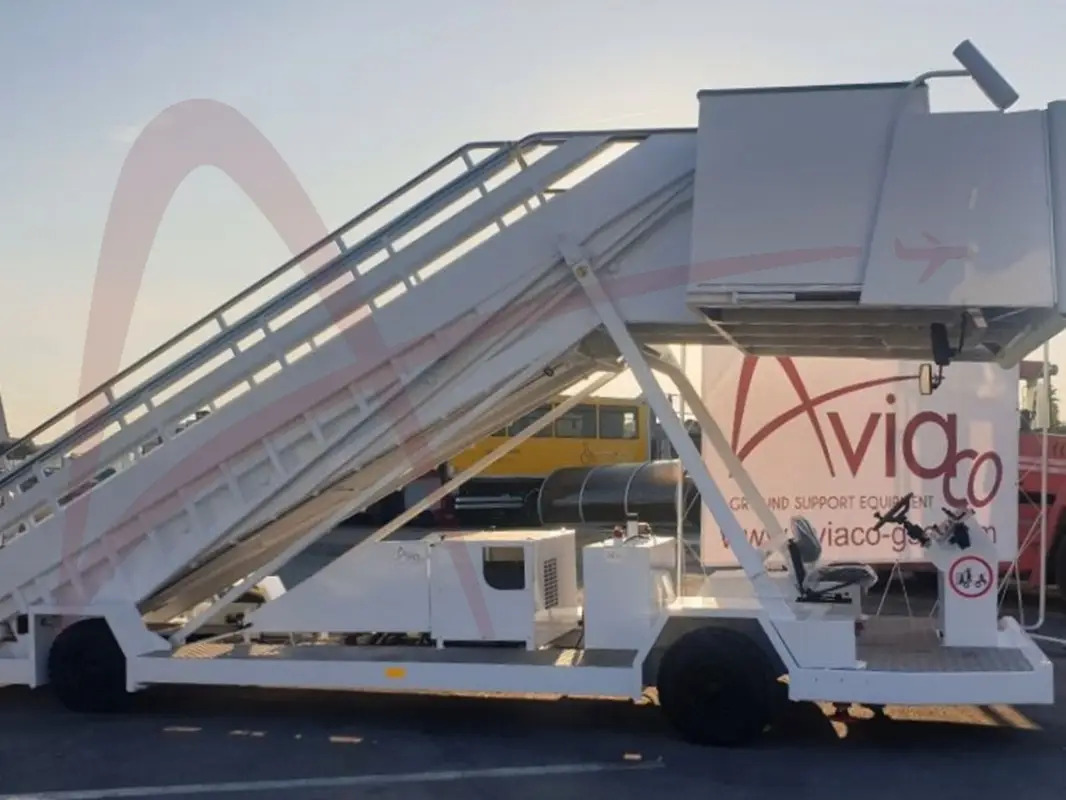 FMC EUROSTEP - Schodiště pro cestující: obrázek 3 FMC EUROSTEP - Schodiště pro cestující: obrázek 3