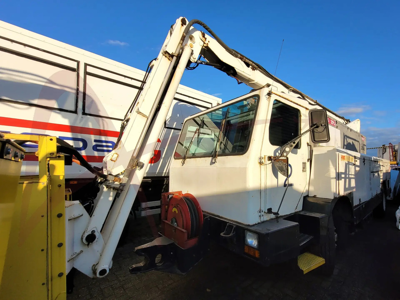 FMC TEMPEST 2 - Odmrazovací vůz: obrázek 1 FMC TEMPEST 2 - Odmrazovací vůz: obrázek 1