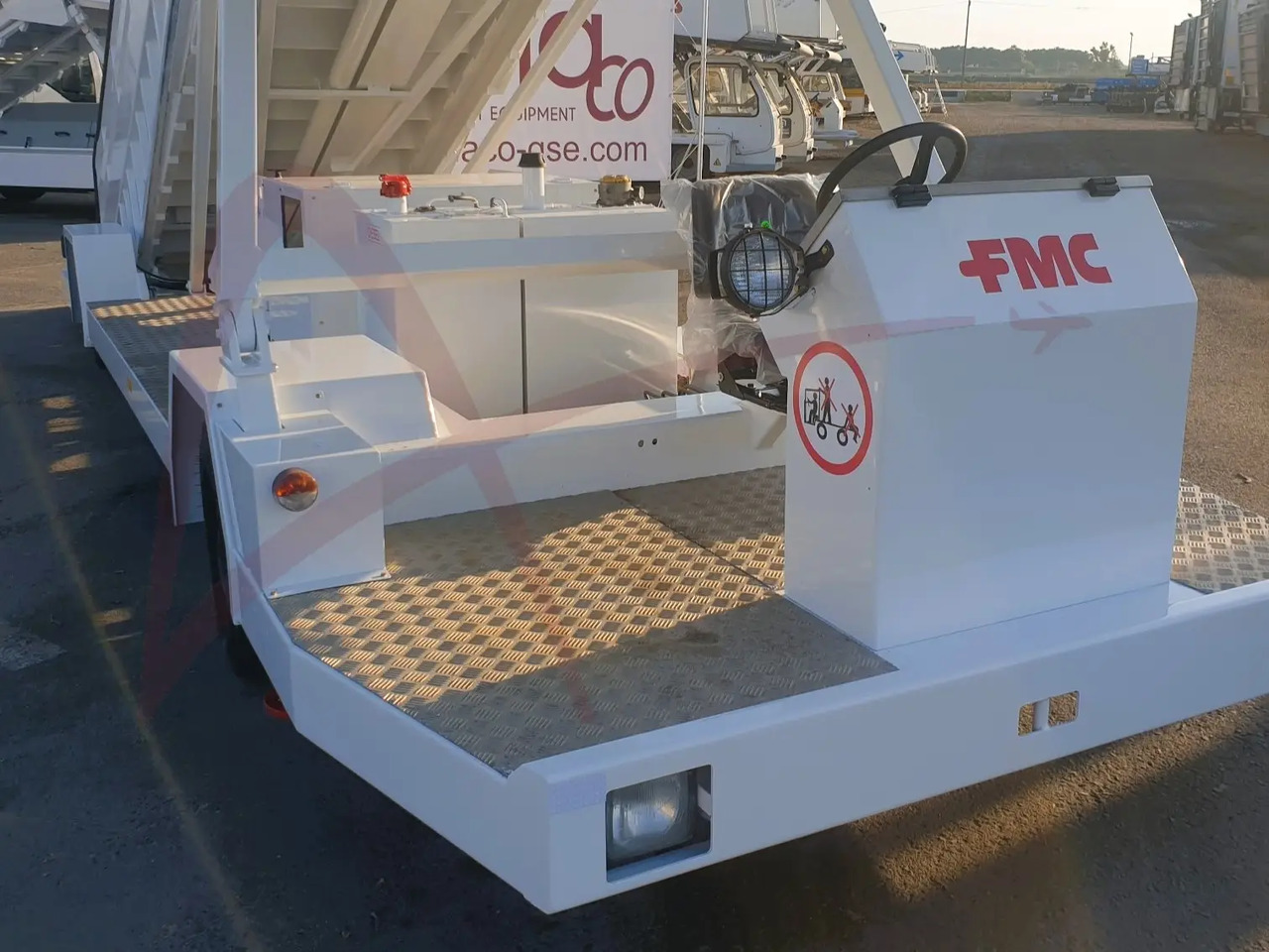 FMC UDS2 - Schodiště pro cestující: obrázek 3 FMC UDS2 - Schodiště pro cestující: obrázek 3