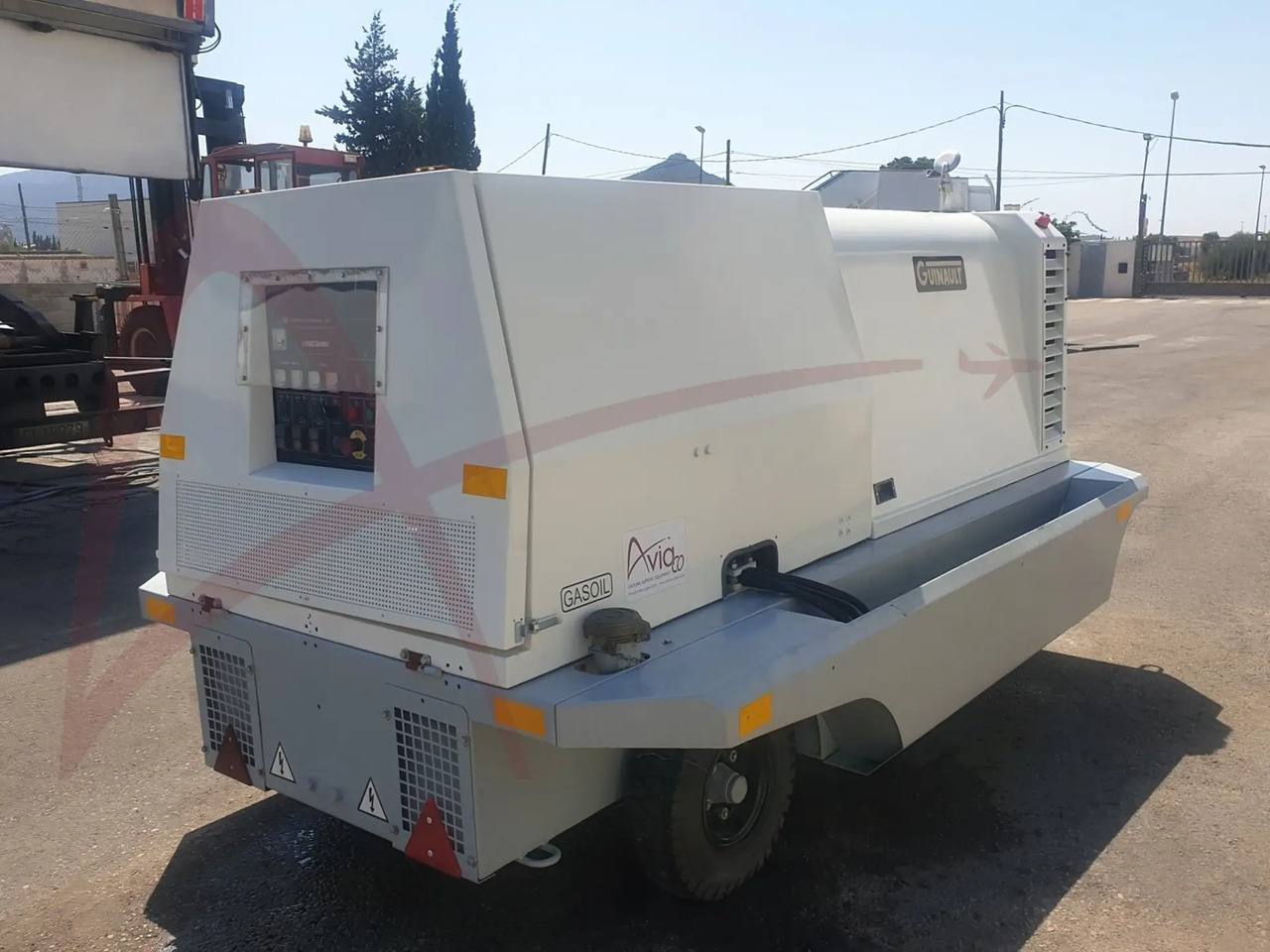 GUINAULT GA120V18D2100 - Pozemní energetická jednotka: obrázek 4 GUINAULT GA120V18D2100 - Pozemní energetická jednotka: obrázek 4