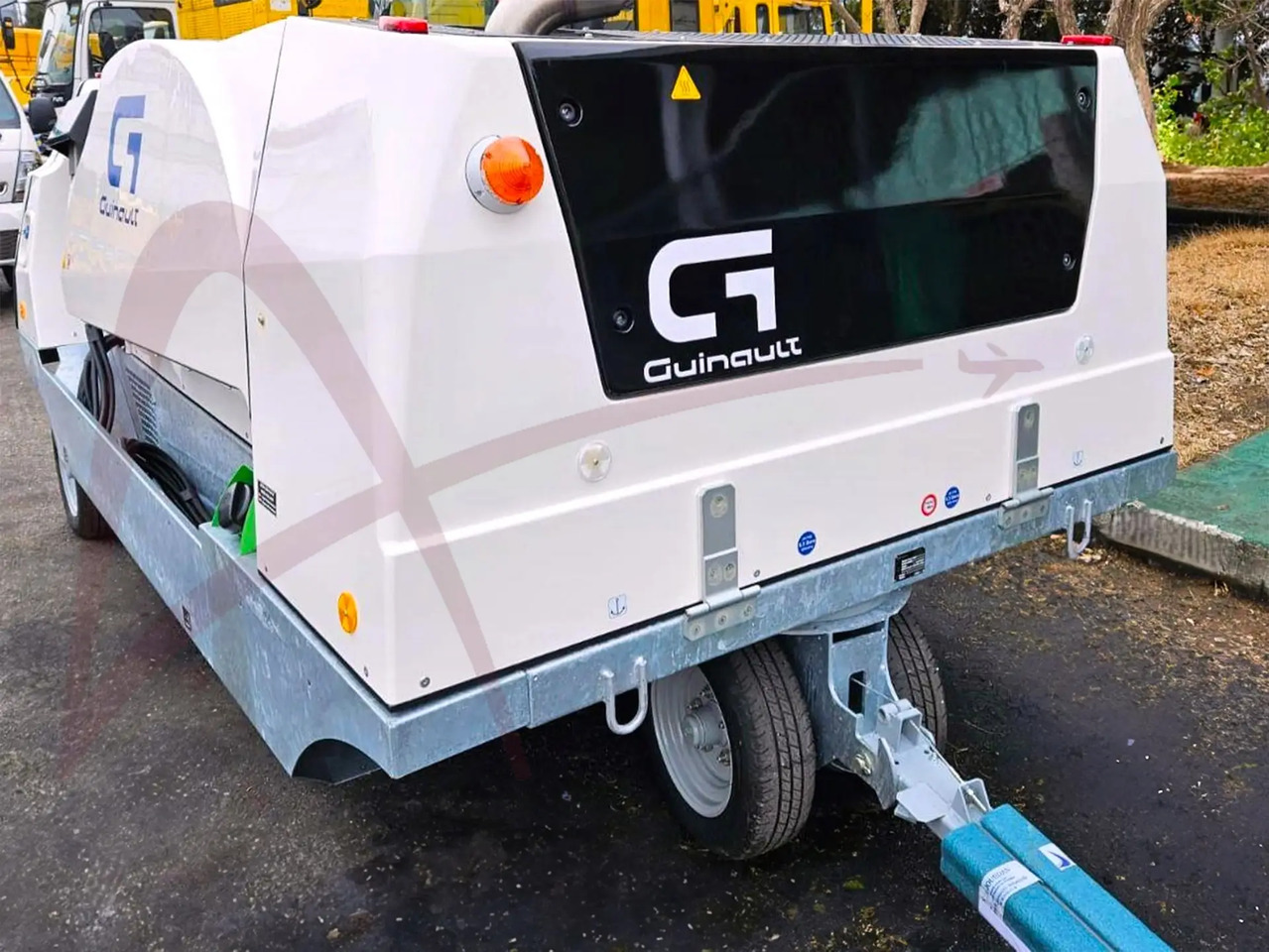 GUINAULT GA180V51D2000 - Pozemní energetická jednotka: obrázek 2 GUINAULT GA180V51D2000 - Pozemní energetická jednotka: obrázek 2