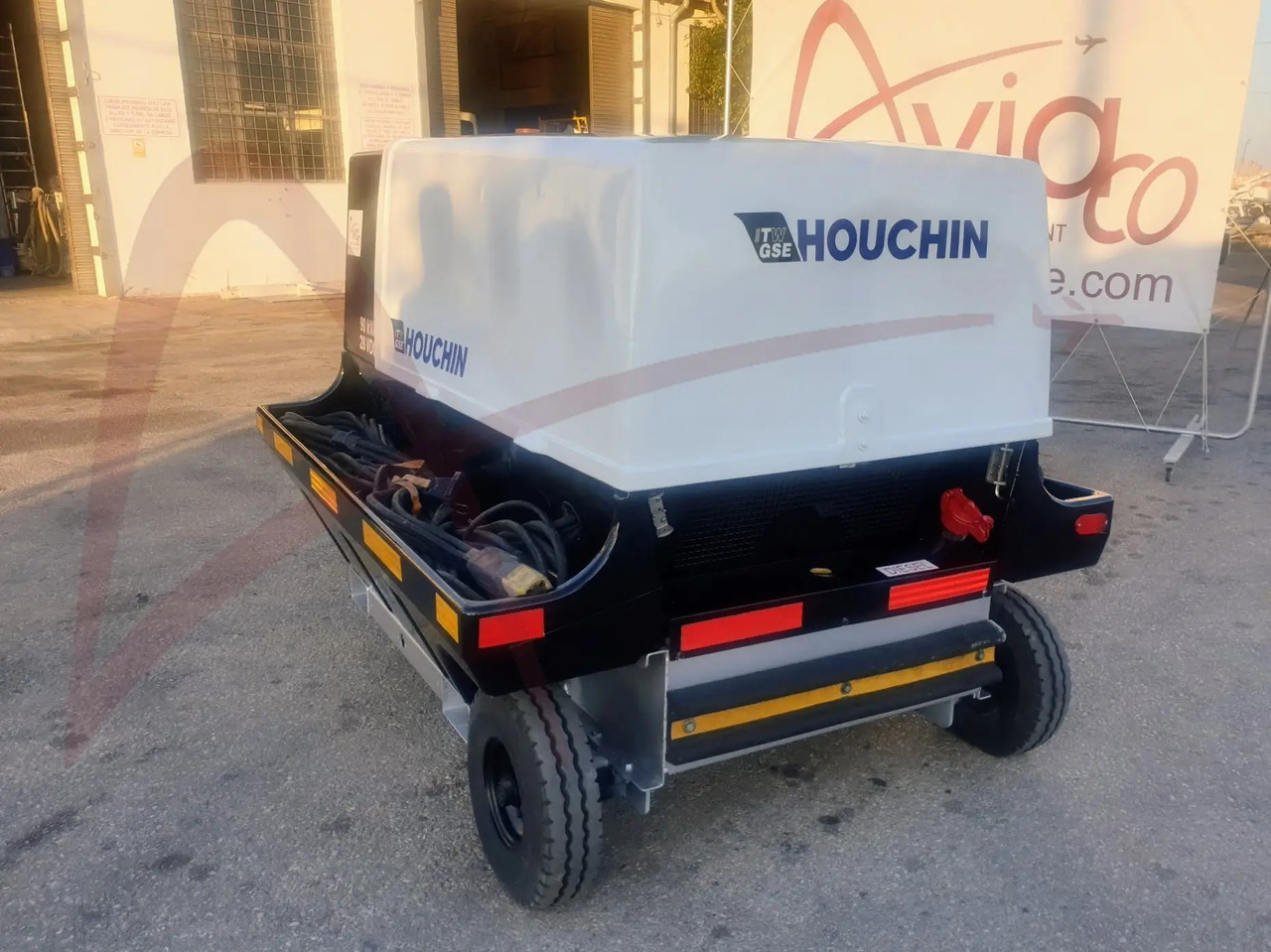 ITW GSE 4400 - Pozemní energetická jednotka: obrázek 2 ITW GSE 4400 - Pozemní energetická jednotka: obrázek 2