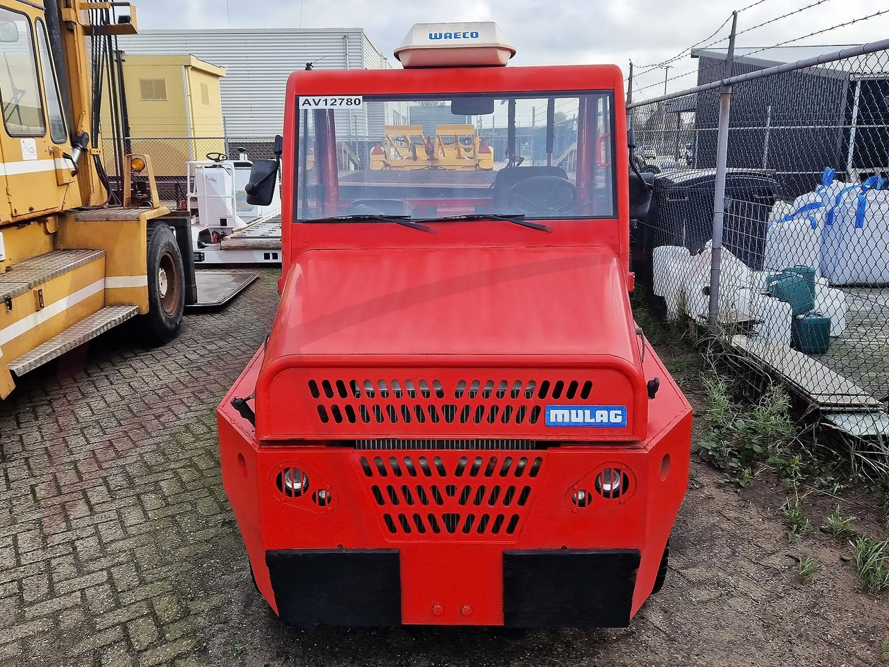 MULAG COMET 4CNG - Tažný traktor pro zavazadla: obrázek 2 MULAG COMET 4CNG - Tažný traktor pro zavazadla: obrázek 2