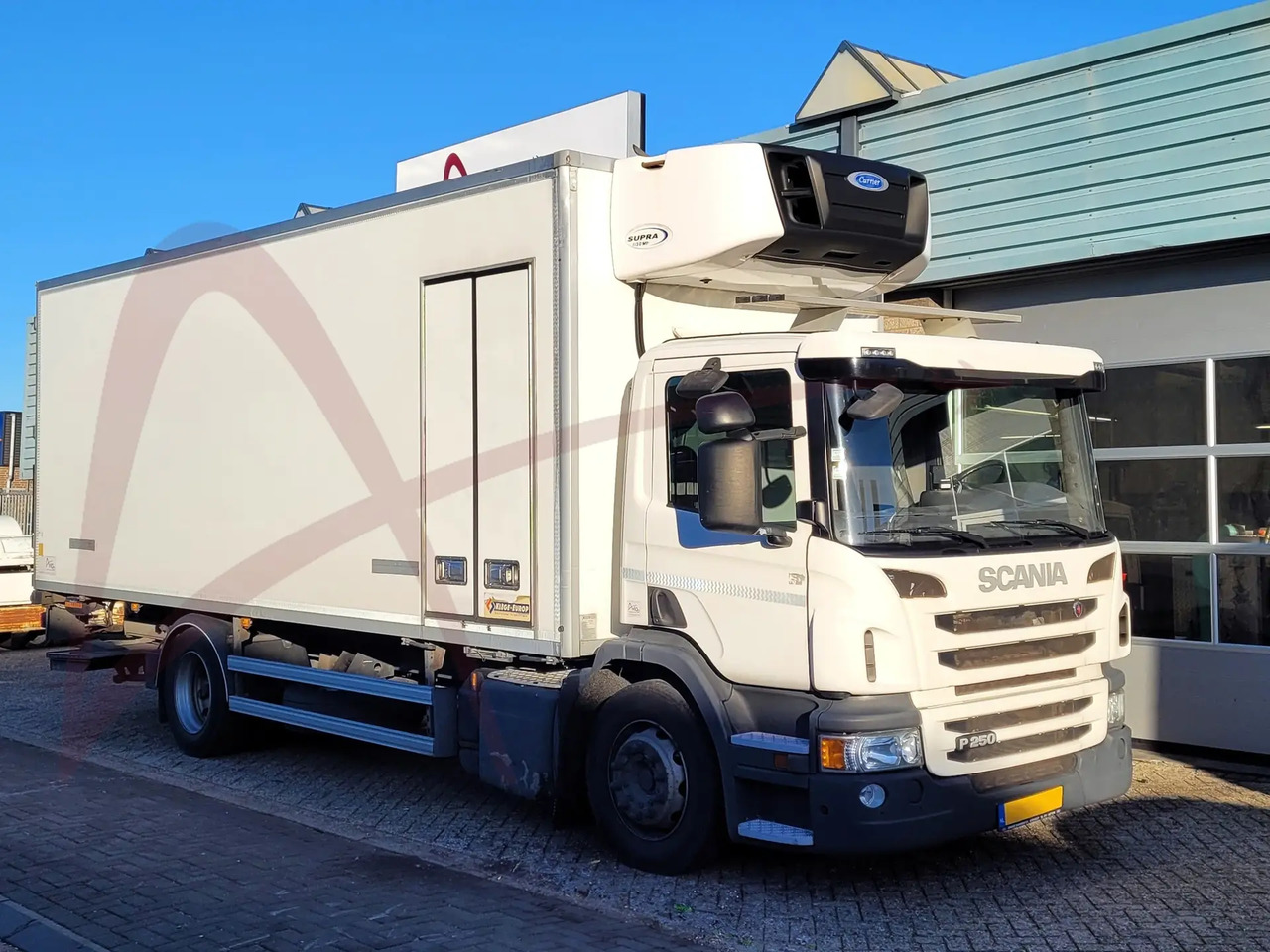 SCANIA P250 - Skříňový nákladní auto: obrázek 5 SCANIA P250 - Skříňový nákladní auto: obrázek 5