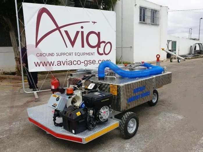 TIMSAN LSC300/700 - Zařízení pro obsluhu toalet: obrázek 2 TIMSAN LSC300/700 - Zařízení pro obsluhu toalet: obrázek 2