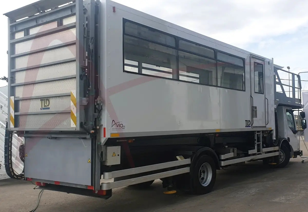 TLD CHTP BM 5,9 - Vozidlo ambulift: obrázek 4 TLD CHTP BM 5,9 - Vozidlo ambulift: obrázek 4
