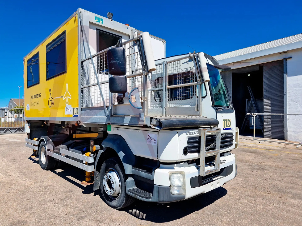 TLD CHTP PM-5.9 - Vozidlo ambulift: obrázek 3 TLD CHTP PM-5.9 - Vozidlo ambulift: obrázek 3