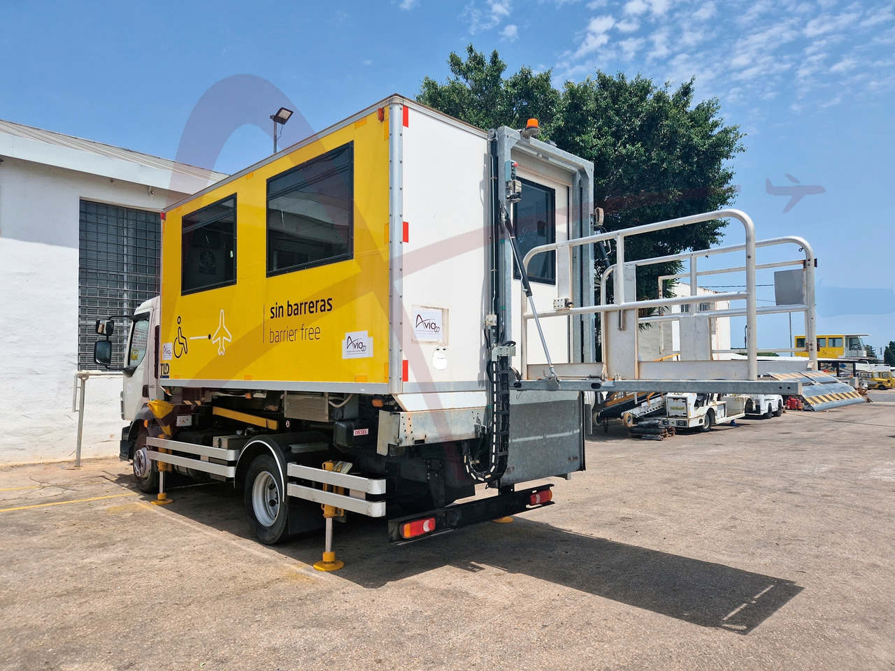 TLD CHTP PM-5.9 - Vozidlo ambulift: obrázek 2 TLD CHTP PM-5.9 - Vozidlo ambulift: obrázek 2