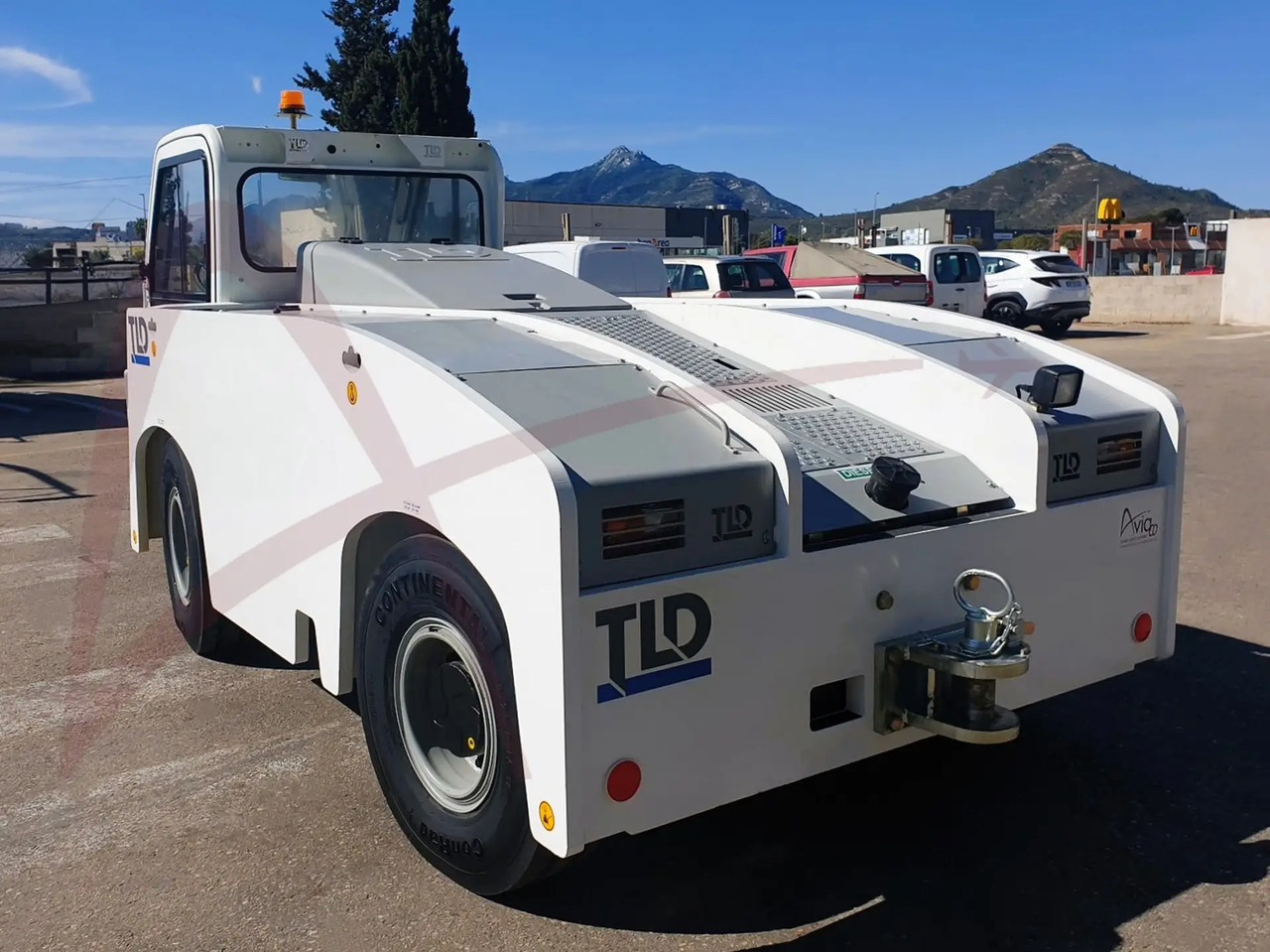 TLD TMX-150/12 - Tahač letadel: obrázek 3 TLD TMX-150/12 - Tahač letadel: obrázek 3