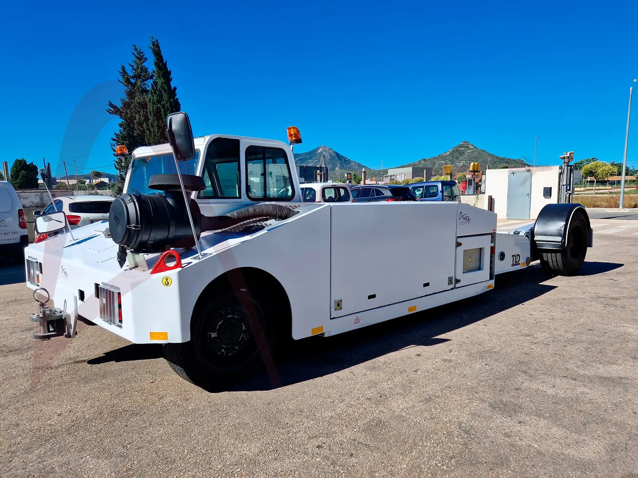 TLD TPX-200-S - Tahač letadel: obrázek 2 TLD TPX-200-S - Tahač letadel: obrázek 2