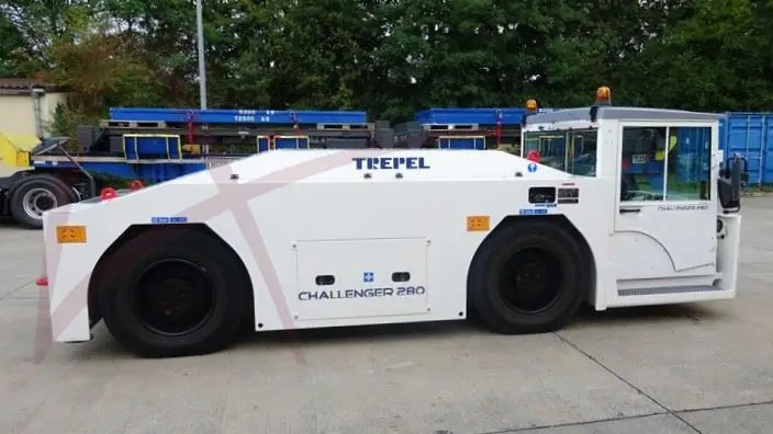 TREPEL CHALLENGER 280 - Tahač letadel: obrázek 1 TREPEL CHALLENGER 280 - Tahač letadel: obrázek 1