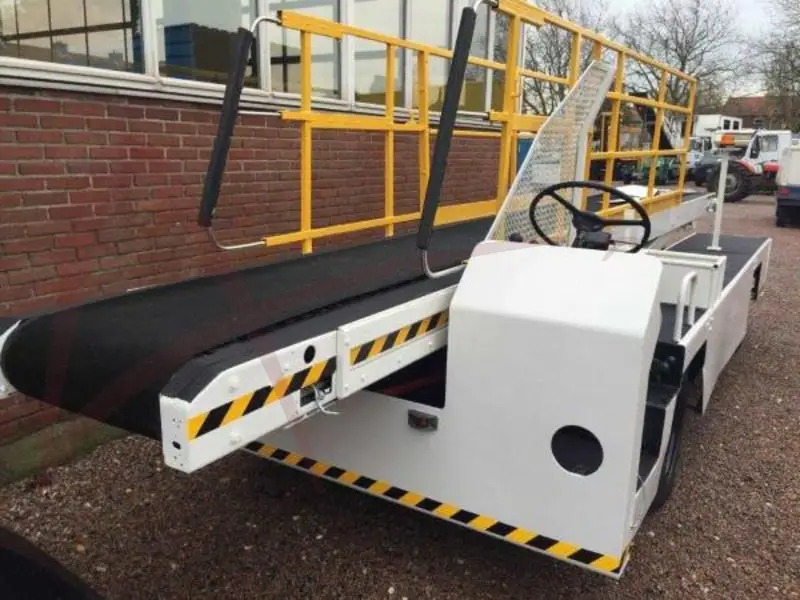 TUG 660 DIESEL - Pojízdný pásový dopravník: obrázek 3 TUG 660 DIESEL - Pojízdný pásový dopravník: obrázek 3