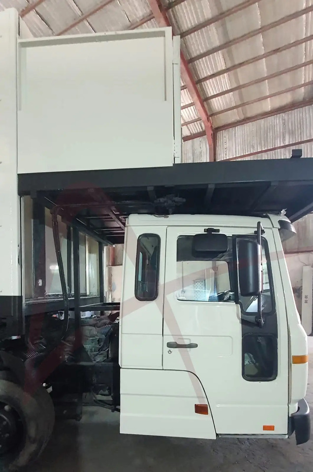 VOLVO AEROLIFT-B-VO/FL616H - Cateringové vozidlo: obrázek 5 VOLVO AEROLIFT-B-VO/FL616H - Cateringové vozidlo: obrázek 5