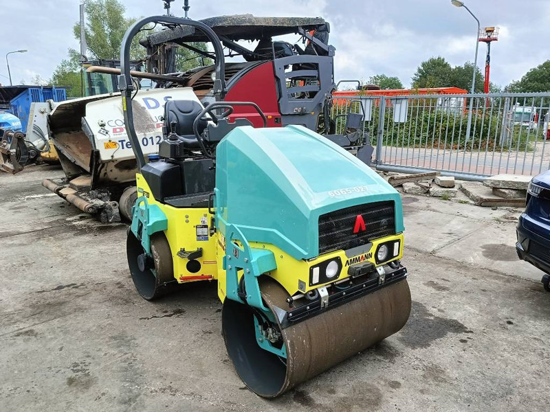 Válec Ammann ARX 26.1-2 double drum roller compactor wals: obrázek 9