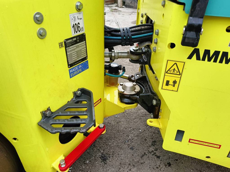 Válec Ammann ARX 26.1-2 double drum roller compactor wals: obrázek 18