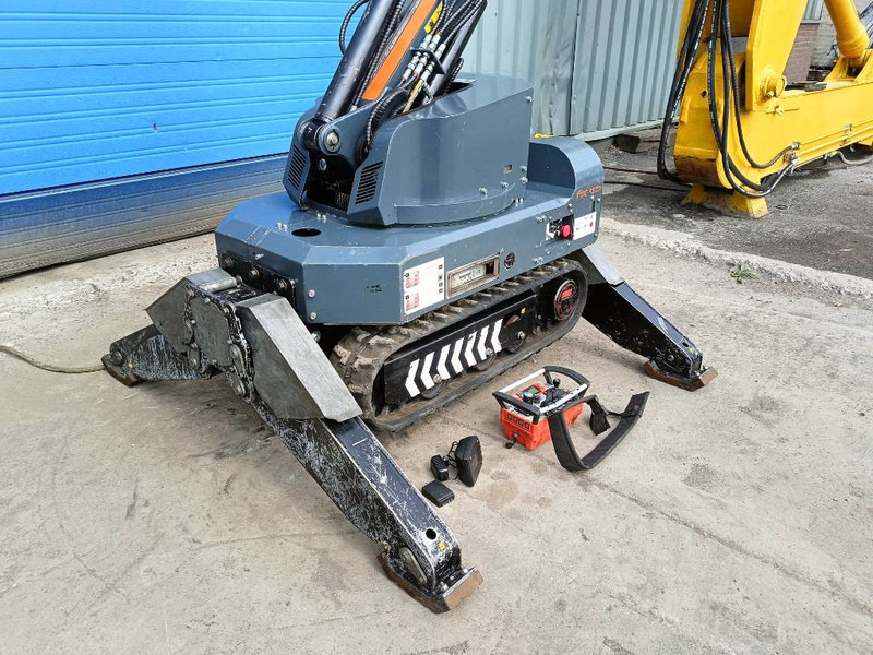 Pásové rýpadlo Brokk euroimplementos RDC1510 180 husqvarna robot remote: obrázek 16
