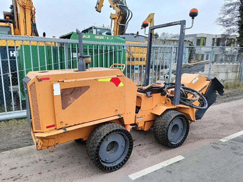 Case Maxi-Sneaker Maxi C c220 top cutter wheel paver - Rýhovač: obrázek 3 Case Maxi-Sneaker Maxi C c220 top cutter wheel paver - Rýhovač: obrázek 3