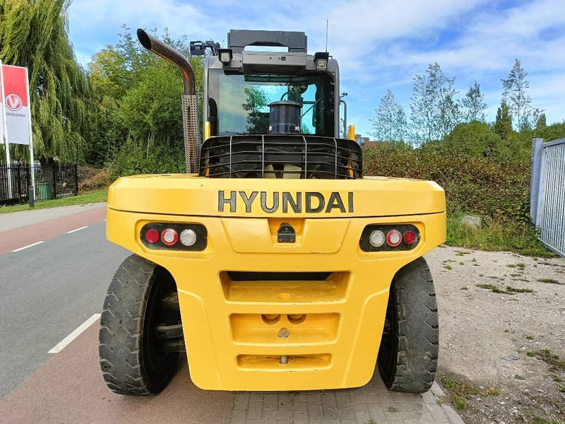 Hyundai 160 D-9 heftruck forklift stapler 16 ton CE - Dieselový vysokozdvižný vozík: obrázek 3 Hyundai 160 D-9 heftruck forklift stapler 16 ton CE - Dieselový vysokozdvižný vozík: obrázek 3
