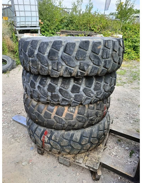 Pneumatiky a ráfky pro Stavební technika Michelin 12.00R20 , 14.00R20, 335/80R20 , 395/85R2 365/80R2: obrázek 10 Pneumatiky a ráfky pro Stavební technika Michelin 12.00R20 , 14.00R20, 335/80R20 , 395/85R2 365/80R2: obrázek 10