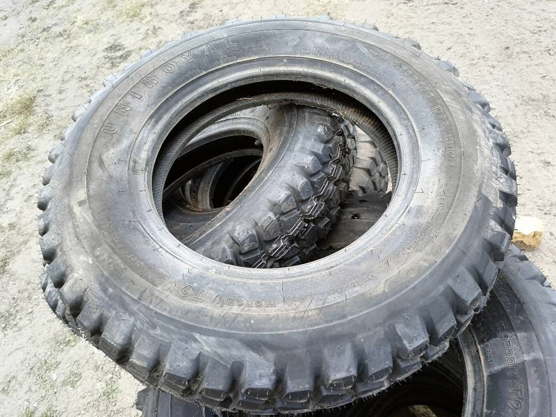Michelin 6,50 R16 C 7,00R16 C 22/100R16 255/100R16 banden l - Pneumatiky a ráfky pro Stavební technika: obrázek 3 Michelin 6,50 R16 C 7,00R16 C 22/100R16 255/100R16 banden l - Pneumatiky a ráfky pro Stavební technika: obrázek 3