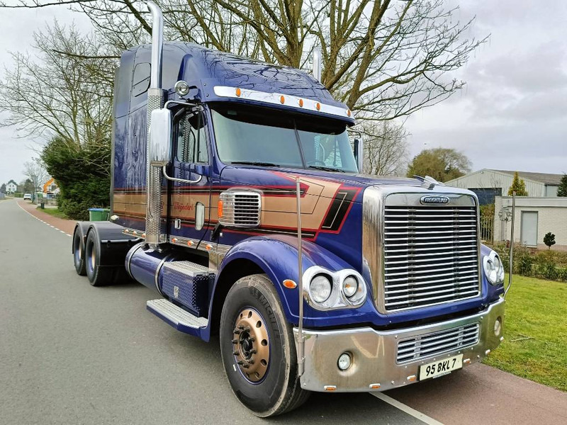 Freightliner Coronado 500 hp caterpillar truck trekker euro5 - Tahač: obrázek 4 Freightliner Coronado 500 hp caterpillar truck trekker euro5 - Tahač: obrázek 4