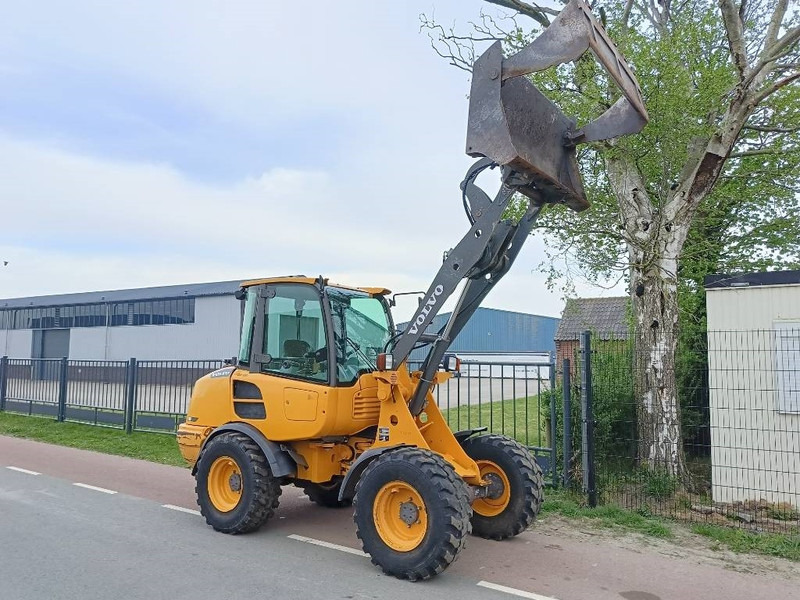 Volvo L 20 F-P shovel wiellader loader lader 2012 bak - Kolový nakladač: obrázek 2 Volvo L 20 F-P shovel wiellader loader lader 2012 bak - Kolový nakladač: obrázek 2