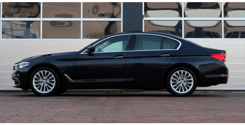 Sedan BMW 5 Serie 520i Corporate High Executive SCHUIFDAK/ NAPPA-LEDER/ ACC/ HEAD-UP/ H&K / ETC.: obrázek 12