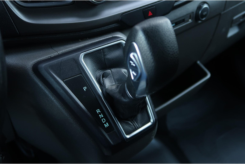 Ford Transit 330 2.0 TDCI L3H2 DC AUT/ CAMERA/ ACC/ AIRCO/ TREKHAAK - Malá dodávka, Dodávka s dvojitou kabinou: obrázek 4 Ford Transit 330 2.0 TDCI L3H2 DC AUT/ CAMERA/ ACC/ AIRCO/ TREKHAAK - Malá dodávka, Dodávka s dvojitou kabinou: obrázek 4