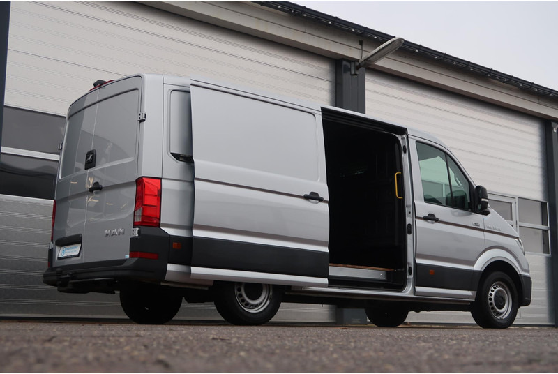 MAN TGE 3.180 4x4 AUT/ CAMERA/ ACC/ AIRCO/ TREKHAAK - Furgon: obrázek 4 MAN TGE 3.180 4x4 AUT/ CAMERA/ ACC/ AIRCO/ TREKHAAK - Furgon: obrázek 4