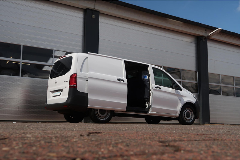 Mercedes-Benz Vito 119 CDI 4X4 AUT/ 4Matic/ CAMERA/ LED/ CLIMA/ CRUISE - Malá dodávka: obrázek 5 Mercedes-Benz Vito 119 CDI 4X4 AUT/ 4Matic/ CAMERA/ LED/ CLIMA/ CRUISE - Malá dodávka: obrázek 5