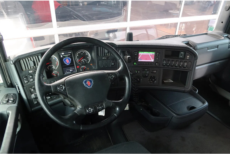 Scania R450 6X2/ HOOKLIFT 20T/ RETARDER/ LIFT/ - Nákladní auto - kabelový systém: obrázek 2 Scania R450 6X2/ HOOKLIFT 20T/ RETARDER/ LIFT/ - Nákladní auto - kabelový systém: obrázek 2