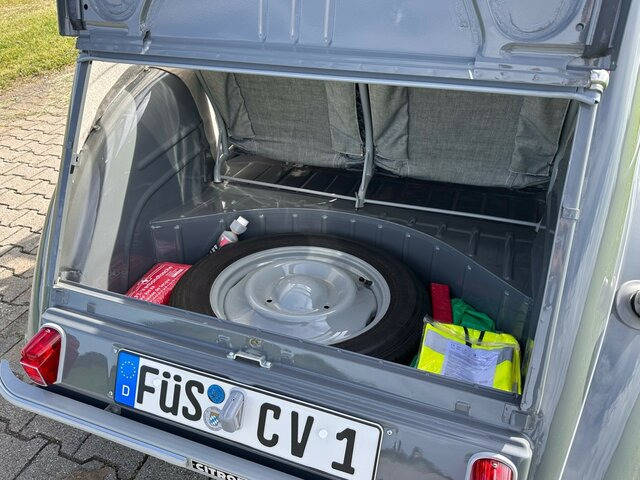 CITROEN 2 CV Ente 1959 Note 1 makellos... - Osobní auto: obrázek 3 CITROEN 2 CV Ente 1959 Note 1 makellos... - Osobní auto: obrázek 3