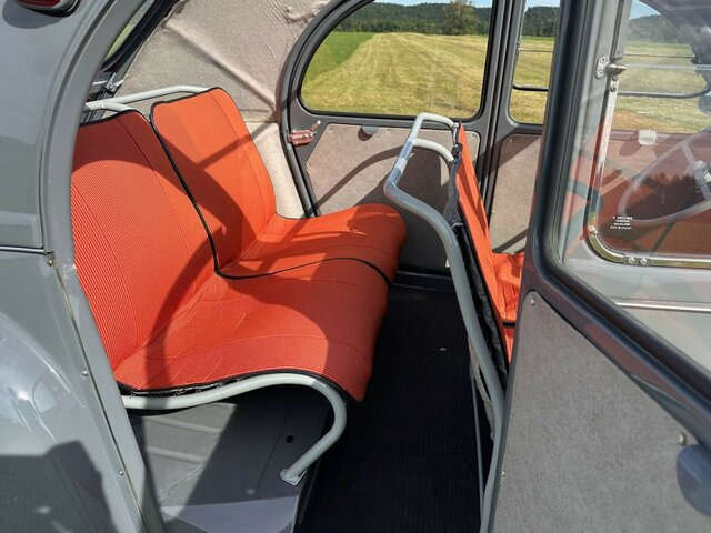 CITROEN 2 CV Ente 1959 Note 1 makellos... - Osobní auto: obrázek 2 CITROEN 2 CV Ente 1959 Note 1 makellos... - Osobní auto: obrázek 2