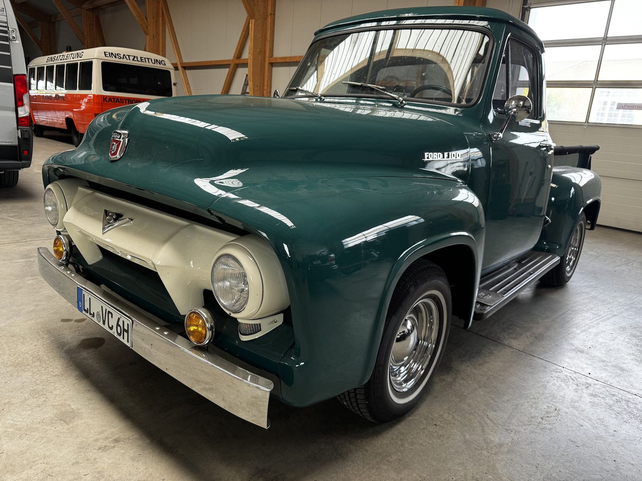 Ford F 100 V8 PickUp Custom Cab Top! - SUV: obrázek 2 Ford F 100 V8 PickUp Custom Cab Top! - SUV: obrázek 2