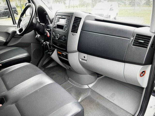 MERCEDES-BENZ Sprinter 316 CDI Pritsche 4x4 Allrad Plane... - Dodávka valník: obrázek 4 MERCEDES-BENZ Sprinter 316 CDI Pritsche 4x4 Allrad Plane... - Dodávka valník: obrázek 4