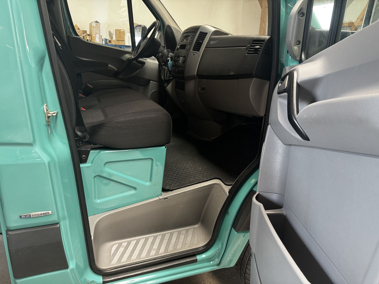 Dodávka valník Mercedes-Benz Sprinter 513 CDI 4x4 Allrad Pritsche 3.5t: obrázek 22