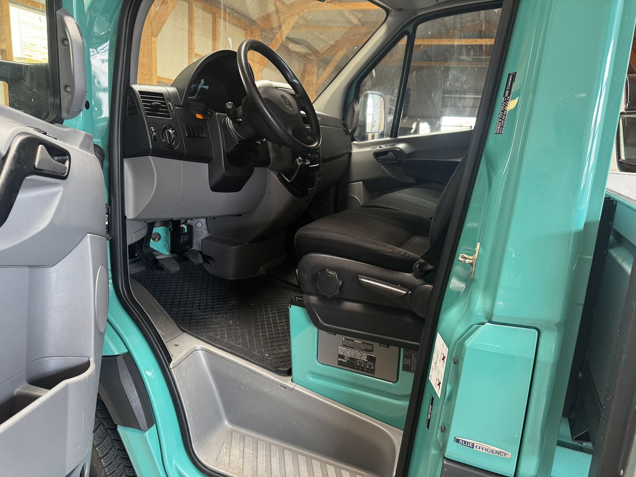 Dodávka valník Mercedes-Benz Sprinter 513 CDI 4x4 Allrad Pritsche 3.5t: obrázek 17