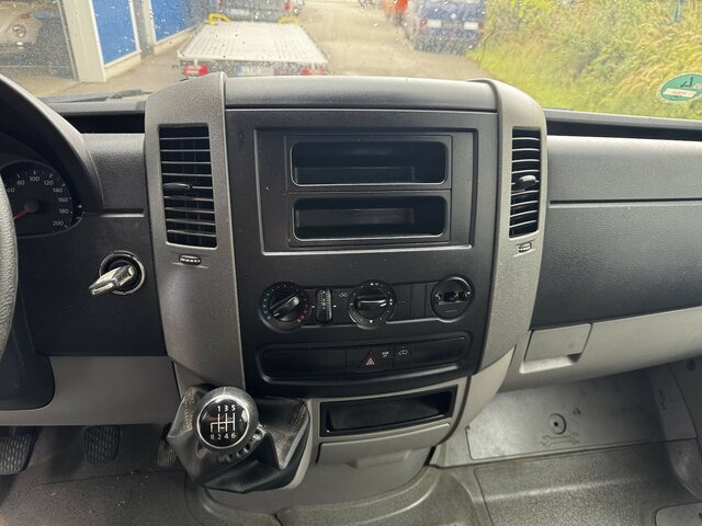 VW Crafter 35 Doka L3 Maxi 2.0 TDI Motorschaden - Dodávka valník, Dodávka s dvojitou kabinou: obrázek 3 VW Crafter 35 Doka L3 Maxi 2.0 TDI Motorschaden - Dodávka valník, Dodávka s dvojitou kabinou: obrázek 3