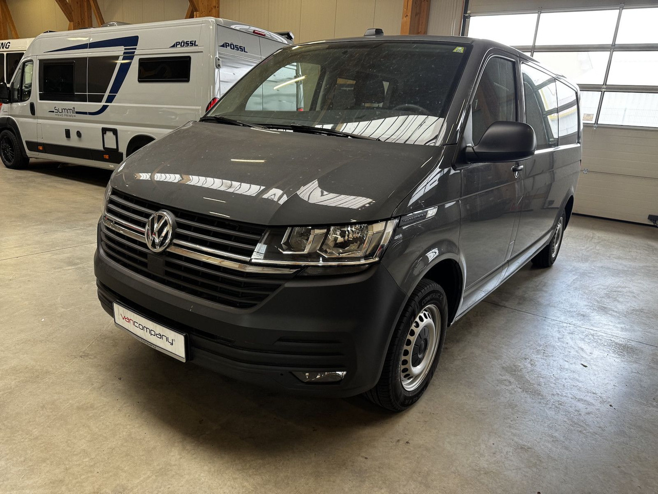Volkswagen T6.1 lang 5-Sitzer 2.0 TDI 4Motion puregrey - Malá dodávka, Dodávka s dvojitou kabinou: obrázek 2 Volkswagen T6.1 lang 5-Sitzer 2.0 TDI 4Motion puregrey - Malá dodávka, Dodávka s dvojitou kabinou: obrázek 2