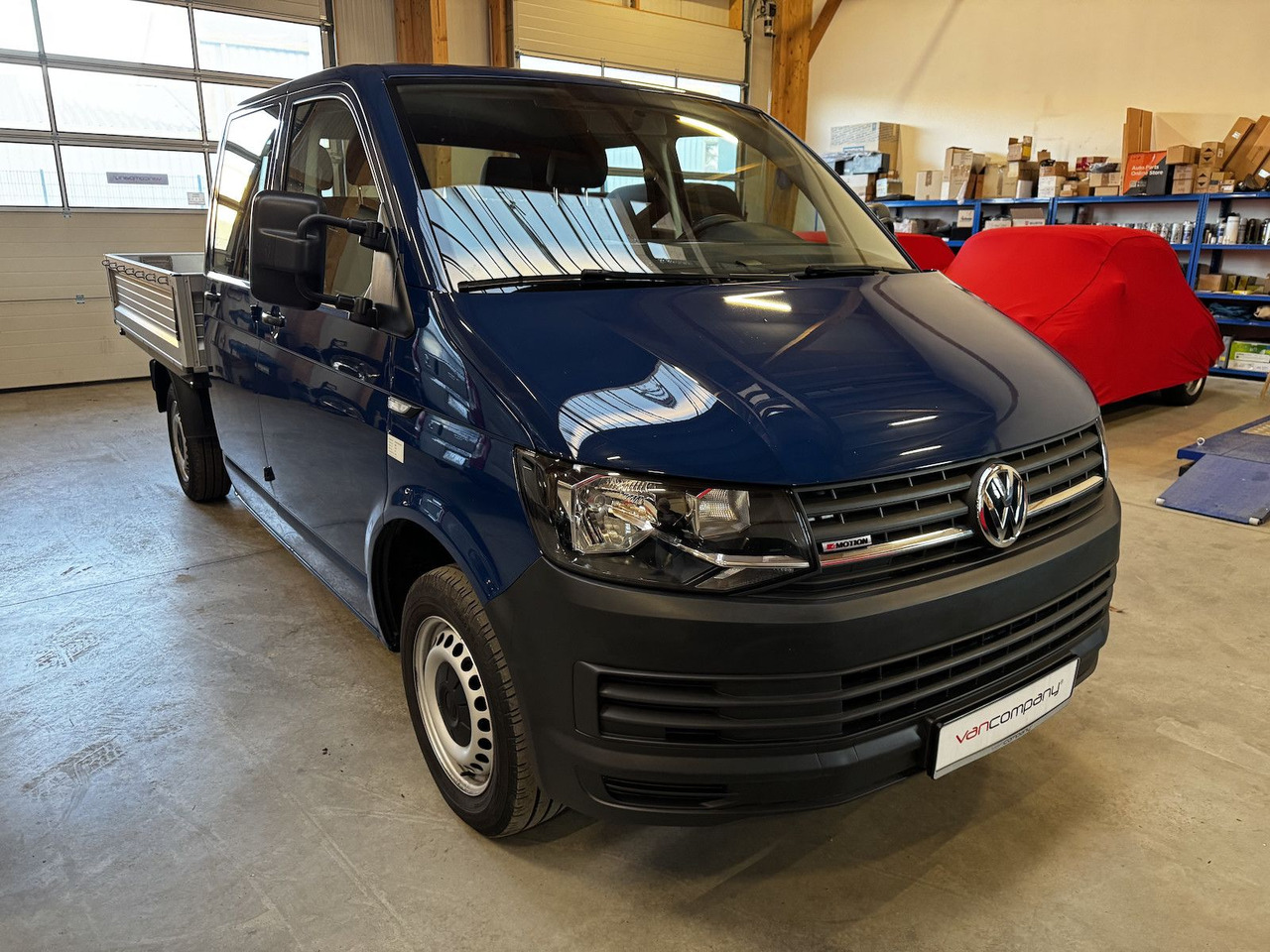 Volkswagen T6 Doka Pritsche 2.0 TDI 4Motion 4x4 indienblau - Dodávka valník: obrázek 3 Volkswagen T6 Doka Pritsche 2.0 TDI 4Motion 4x4 indienblau - Dodávka valník: obrázek 3