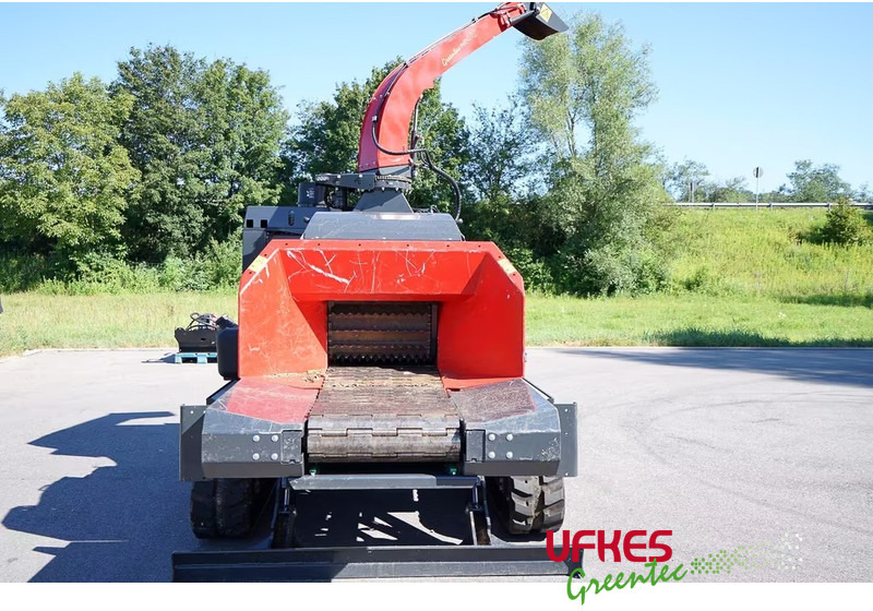 Greentec Jaguar 40 Track (Demo) - Štěpkovač: obrázek 2 Greentec Jaguar 40 Track (Demo) - Štěpkovač: obrázek 2