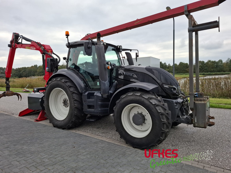 Valtra T 234 Direct TwinTrac - Traktor: obrázek 4 Valtra T 234 Direct TwinTrac - Traktor: obrázek 4