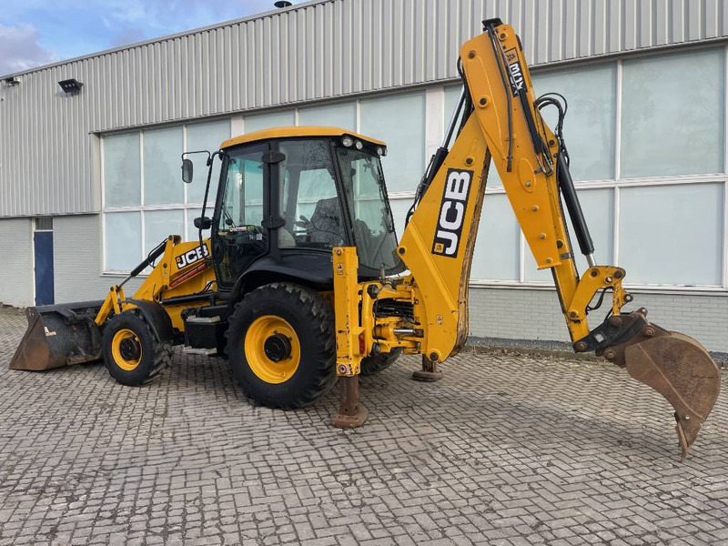 JCB 3 CX 2016 CE - Rýpadlo-nakladač: obrázek 4 JCB 3 CX 2016 CE - Rýpadlo-nakladač: obrázek 4