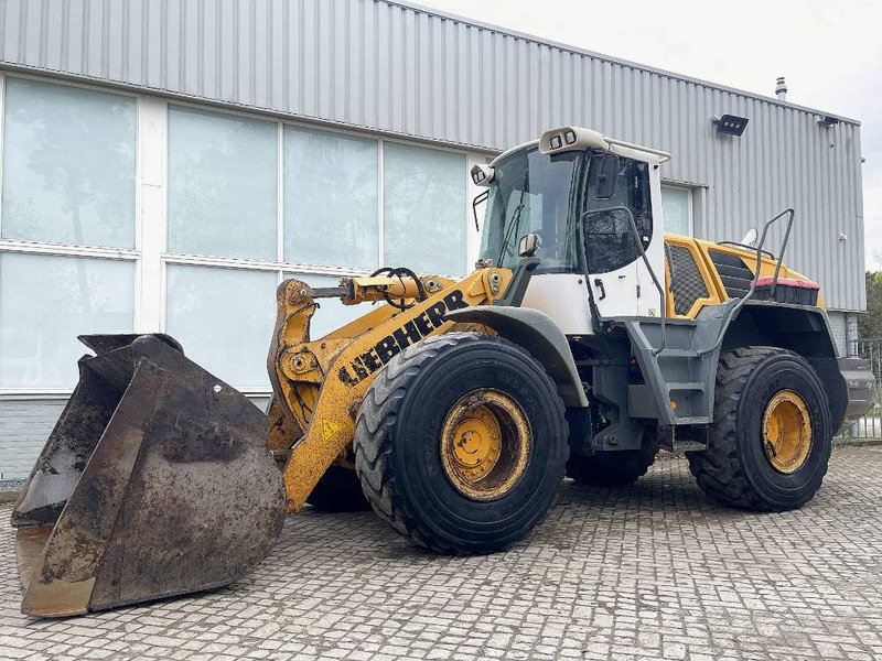 Liebherr L550 - Kolový nakladač: obrázek 1 Liebherr L550 - Kolový nakladač: obrázek 1