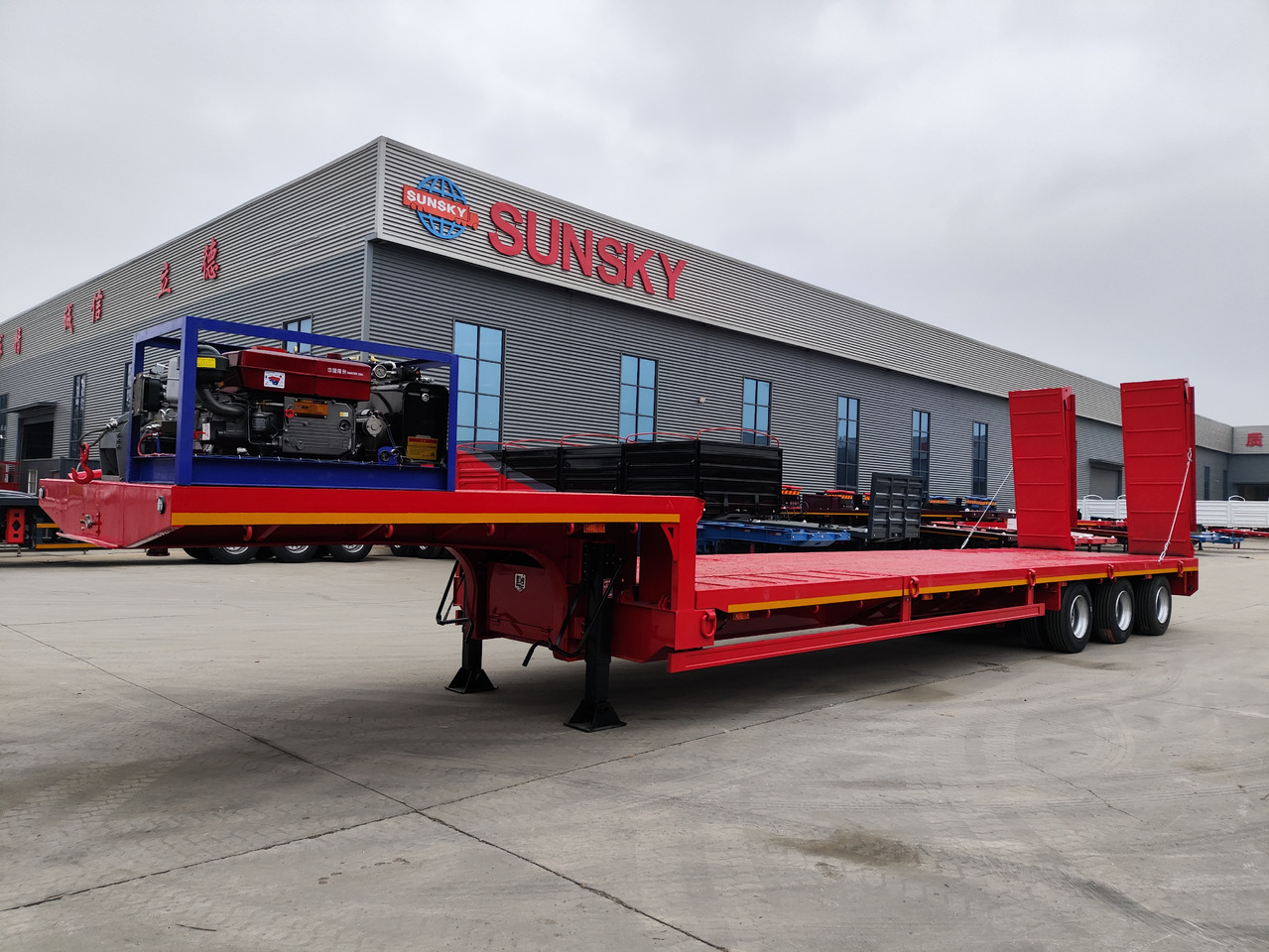 SUNSKY 30Ton lowbed trailer - Podvalníkový návěs: obrázek 2 SUNSKY 30Ton lowbed trailer - Podvalníkový návěs: obrázek 2