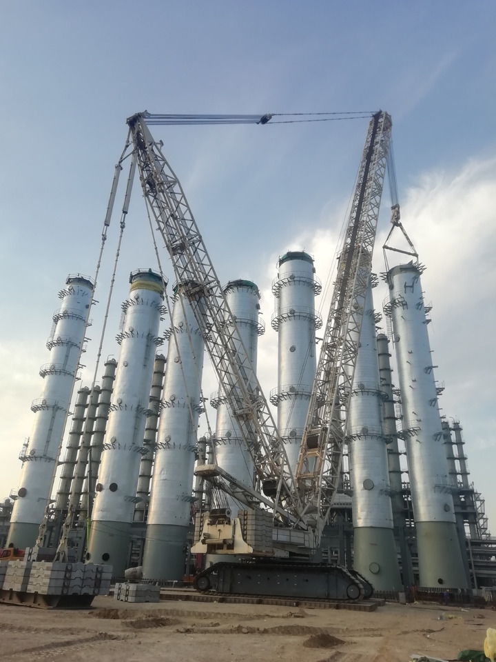 DEMAG CC6800-1 Construction Site Lifting Machine 1250t Second Hand Heavy Duty Crawler Crane Price - Pásový jeřáb: obrázek 2 DEMAG CC6800-1 Construction Site Lifting Machine 1250t Second Hand Heavy Duty Crawler Crane Price - Pásový jeřáb: obrázek 2
